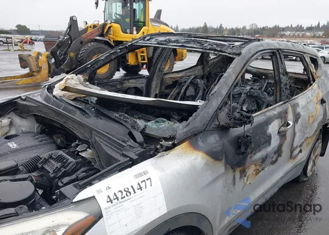 2014 Hyundai Santa Fe Sport 2.4L из США, поврежденный, VIN 5XYZUDLB8EG142291